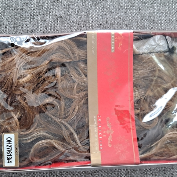 New Wig - Picture 2 of 3